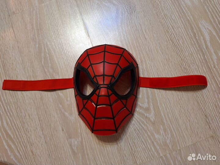 Маска человека-паука