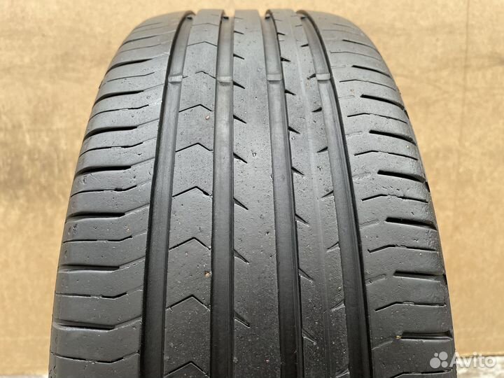 Continental ContiPremiumContact 5 205/55 R16
