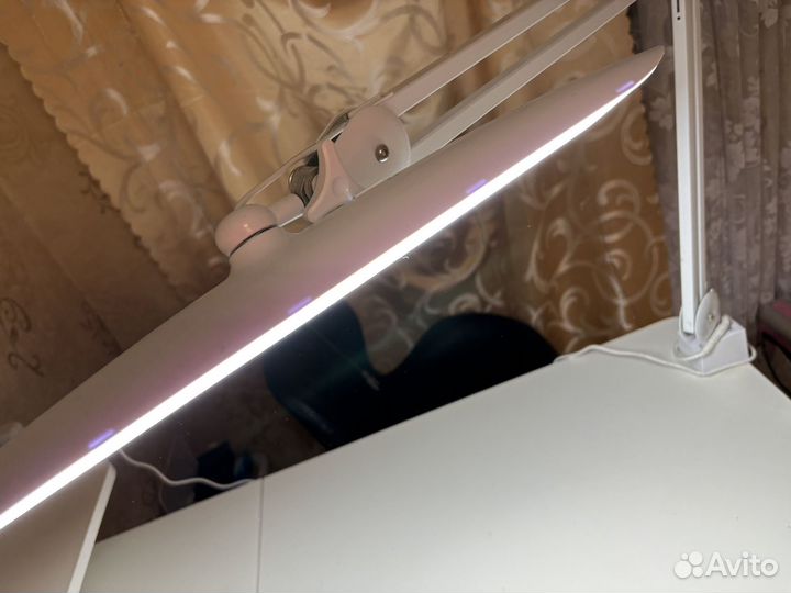 Лампа настольная