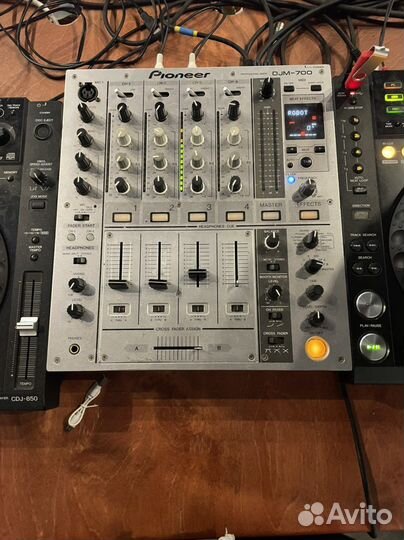 Pioneer dj пульт (микшер + деки)