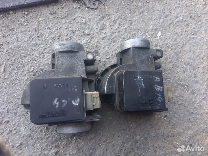 Расходомер воздуха Ауди 4A0133471