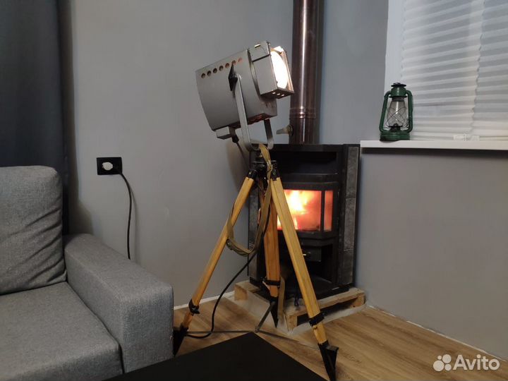 Торшеры лофт СССР на треноге от