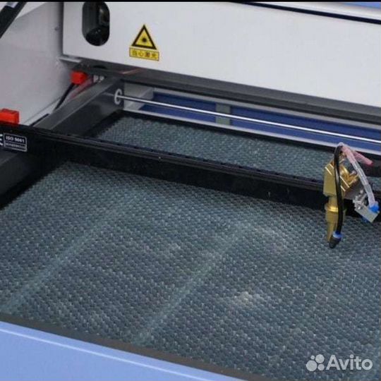 Лазерный станок. Резчик, гравер Со2