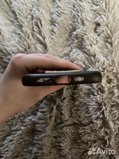 Чехол на iPhone 13