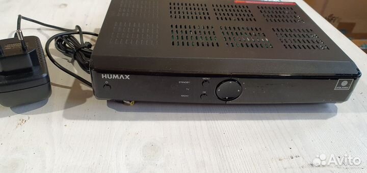 Спутниковый тюнер Humax vhdr 3100 S