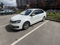 Volkswagen Polo 1.6 AT, 2015, 110 132 км, с пробегом, цена 1 240 000 руб.