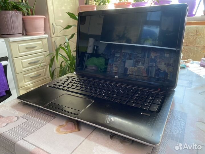 Hp pavilion dv7 17.3/i5/GT630M/SSD256/BeatsAudio