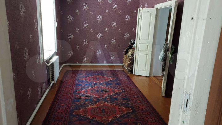 Дом 201 м² на участке 3 сот.