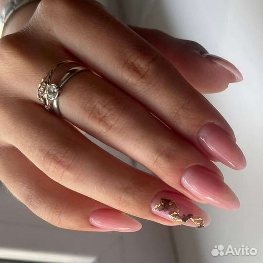 Наращивание ногтей