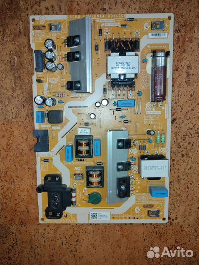 Телевизор Samsung ue43nu7470uxru