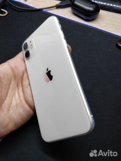 iPhone 11, 256 ГБ