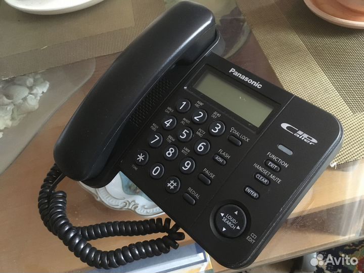 Телефон Panasonic KX-ts2356ru