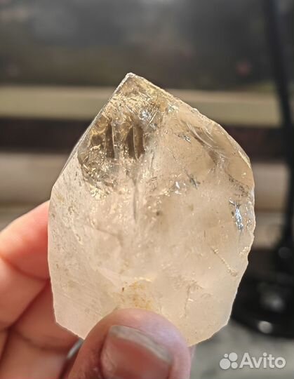 Минерал кристалл дымчатого кварца раухтопаз