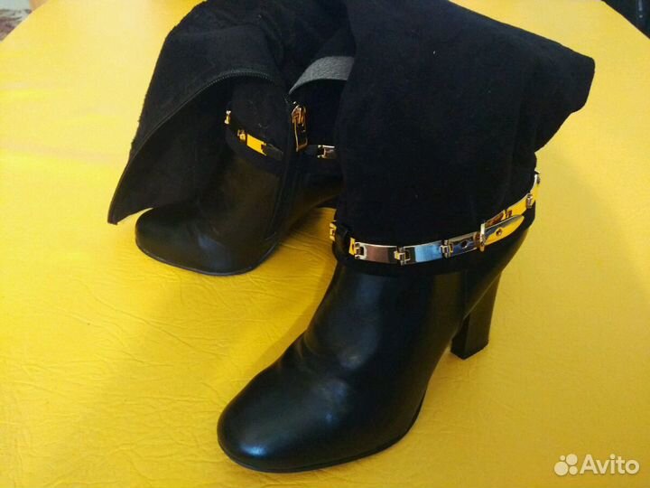 Продам женские сапоги