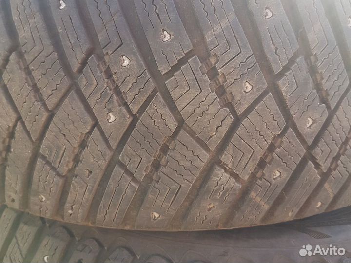 Goodyear Ultragrip Ice Arctic 195/60 R15