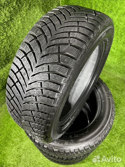 Michelin X-Ice North 4 SUV 235/55 R18 104T