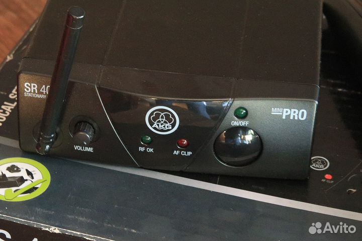 Микрофон AKG wms 40 mini