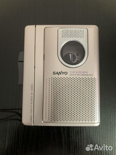 Плеер-диктофон Sanyo