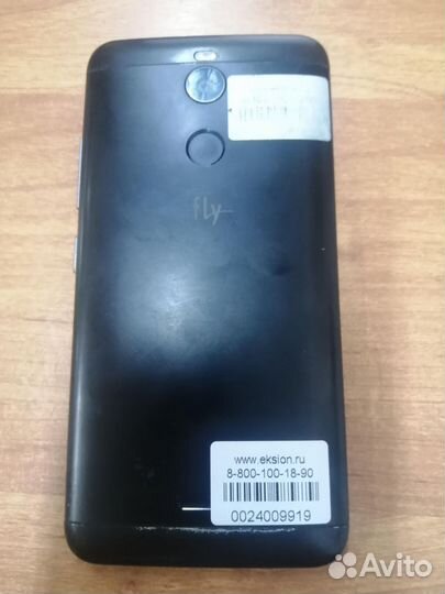Fly FS520 Selfie 1, 2/16 ГБ