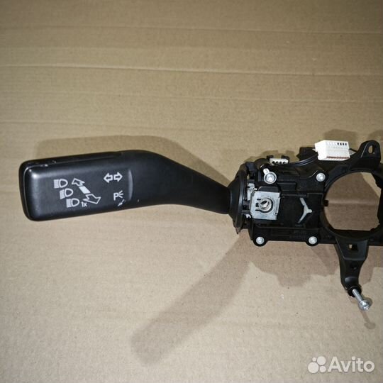 Переключатель подрулевой в сборе на VAG