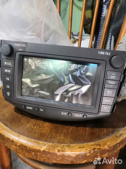 Магнитола на toyota RAV4