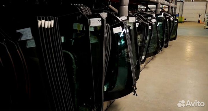 Лобовое ветровое стекло