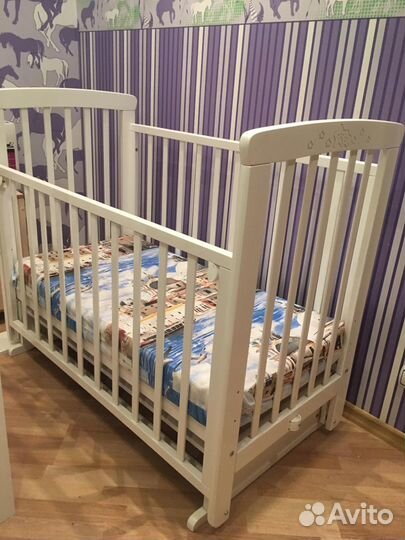 Детская кроватка