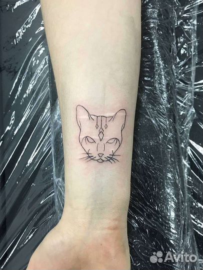 Модель на тату