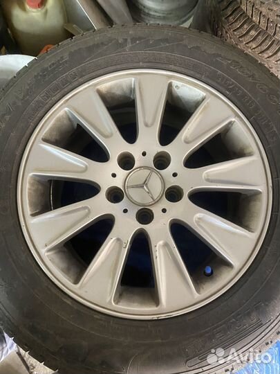 Запчасти на mercedes c180 w202