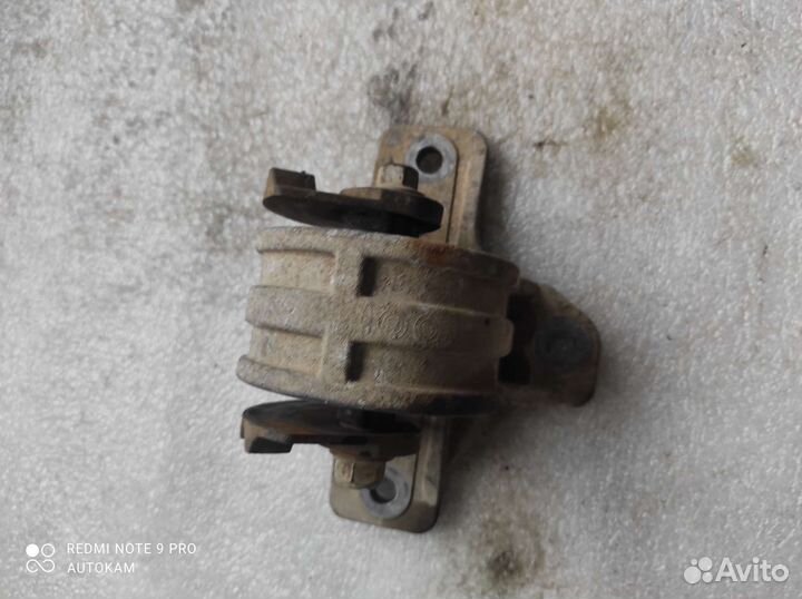 Подушка двигателя правая,Cherry Fora 2.0