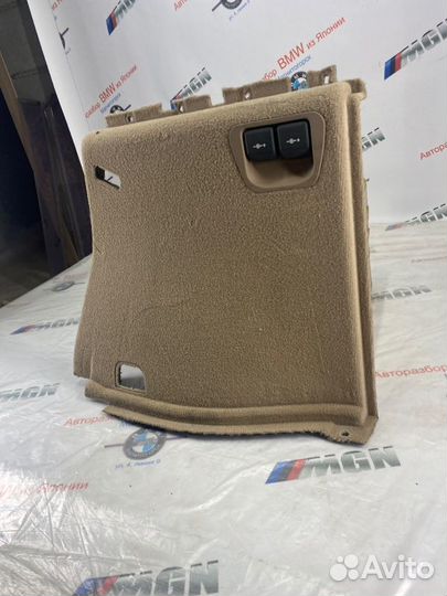 Обшивка багажного отделения правая Bmw X5 E53