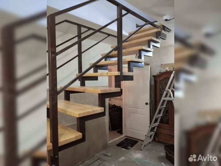 Ступени для лестниц и другие комплектующие К