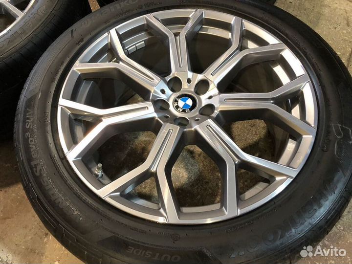 R21 Pirelli P Zero PZ4 285/45, PCD 5x112 DIA 66.6