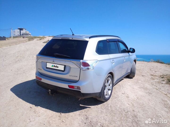 Mitsubishi Outlander 2.4 CVT, 2013, 185 000 км