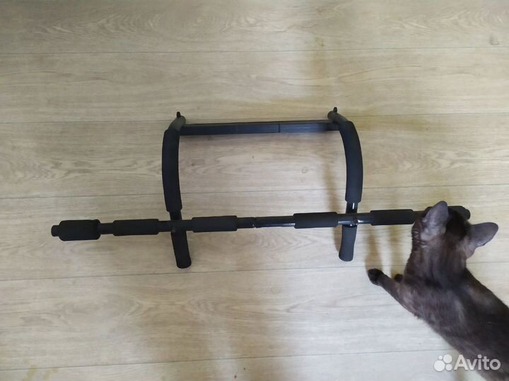 Турник подвесной