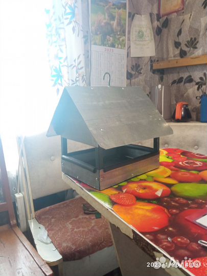 Кормушка для птиц