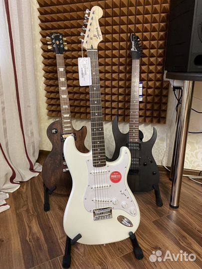 Fender squier bullet strat HT AWT