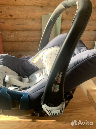 Автокресло Britax Romer Baby-Safe + база