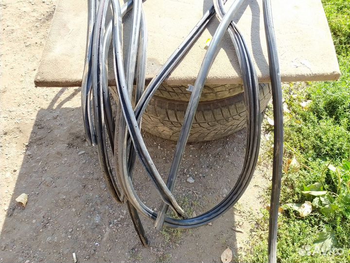 Комплект дверных уплотнителей lexus RX350