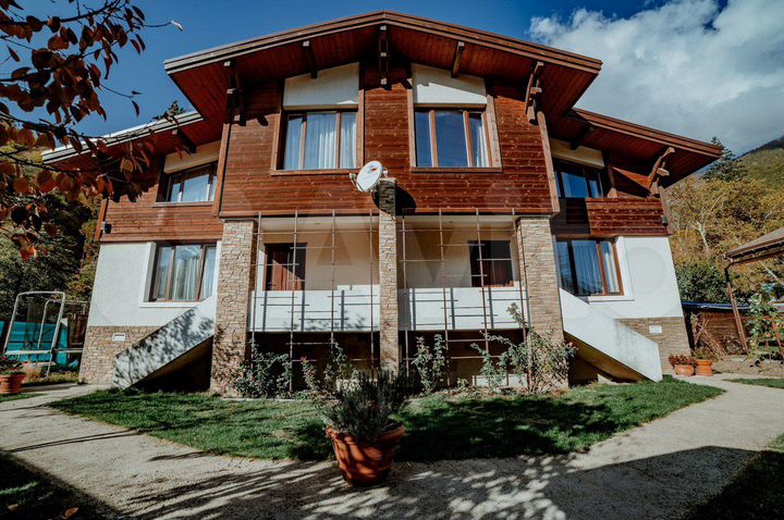 Дом 150 м² на участке 2 сот.