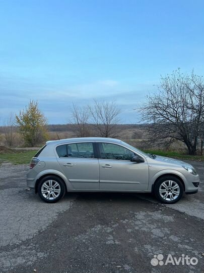 Opel Astra 1.8 МТ, 2008, 215 452 км