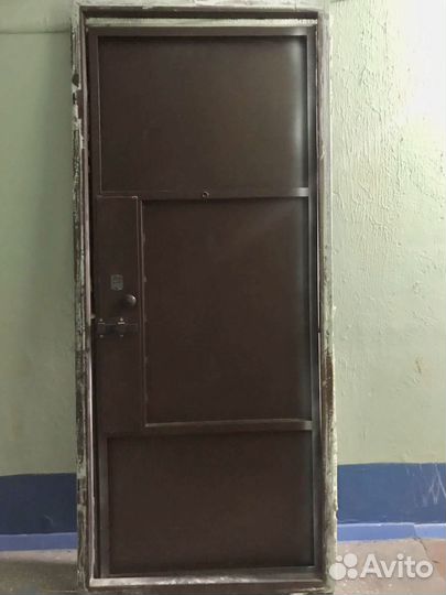 Дверь входная железная бу