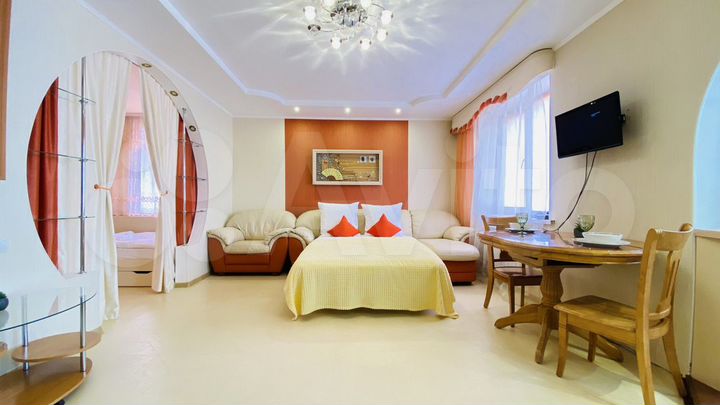2-к. квартира, 45 м², 1/3 эт.