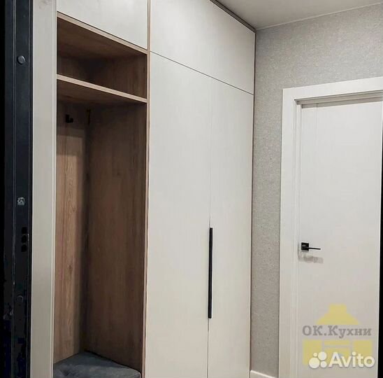 Шкаф распашной