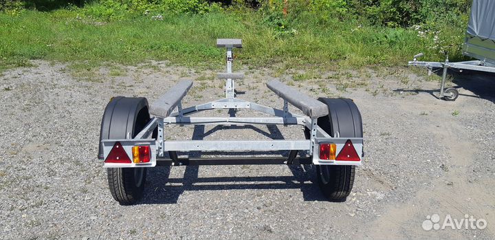 Прицеп легковой лодочный Титан