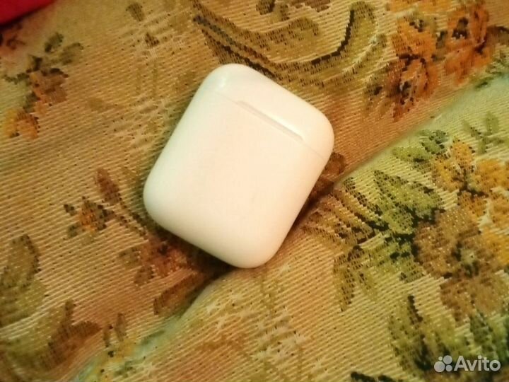 Кейс зарядка Airpods 1 без наушников