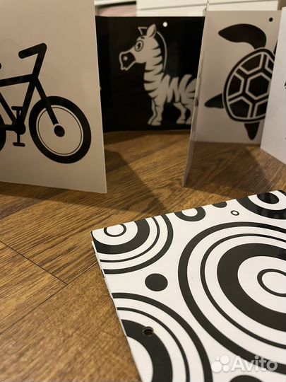 Черно белые карточки для новорожденных