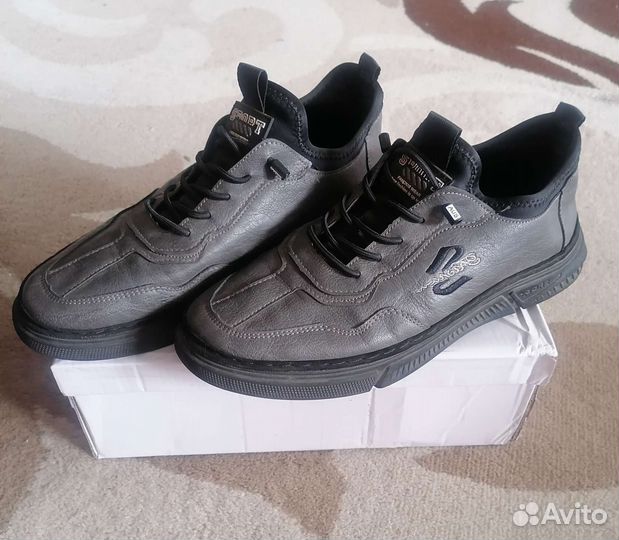 Полуботинки