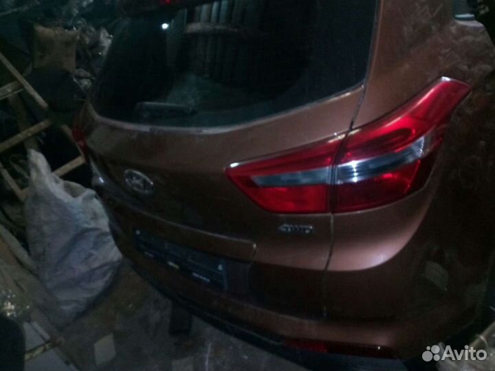 Hyundai Creta фонарь задний правый в крыло