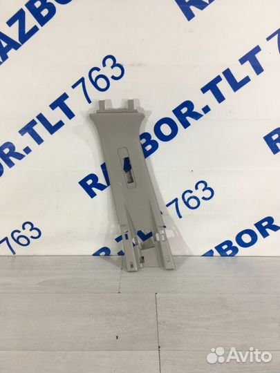 Обшивка центральной стойки верх лев renault kaptur